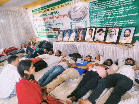 झारखंड छात्र आंदोलन का 24वां दिन : चार मंत्रियों का समूह करेगा रिफॉर्म मंच से बातचीत
