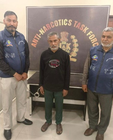 जम्मू-कश्मीर एंटी-नारकोटिक टास्क फोर्स ने महाराष्ट्र से आरोपी को किया गिरफ्तार