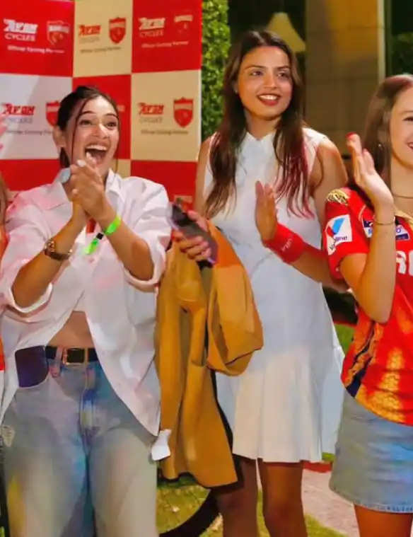 'खुल्लम-खुल्ला प्यार करेंगे हम दोनों' IPL 2025 के बीच युजवेंद्र चहल की इंस्टा स्टोरी ने इंटरनेट पर लगा दी आग, RJ महवैश पर यूं लुटाया प्यार