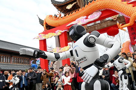 सीजीटीएन सर्वेः नेटिजनों ने चीन के औद्योगिक नवाचार की प्रशंसा की