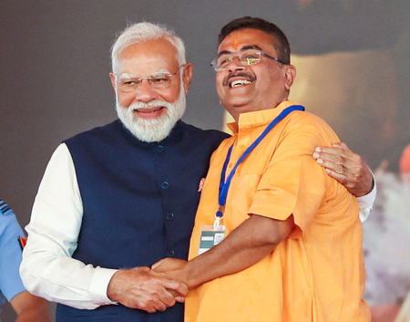 पीएम मोदी का 20-21 जून को बंगाल दौरा, किसानों को मिलेगा बड़ा तोहफा, कोलकाता में योग दिवस समारोह का करेंगे नेतृत्व