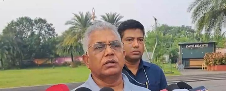 कोलकाता हादसे पर दिलीप घोष ने कहा- जिम्मेदारी निभा रही सरकार, हादसे को राजनीति का मुद्दा न बनाएं