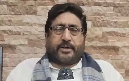 बाबर के नाम पर मस्जिद बनाकर भारत में नए विवाद को जन्म दिया जा रहा : शिया धर्मगुरु