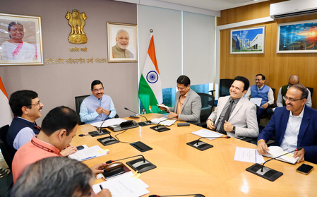 प्रधानमंत्री मोदी ने भारत के एक साल में सबसे ज्यादा सोलर कैपेसिटी जोड़ने की उपलब्धि पर जताई खुशी