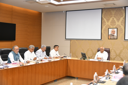 गुजरात मंत्रिमंडल ने भाजपा की स्थानीय निकाय चुनाव जीत के बाद धन्यवाद देते हुए प्रस्ताव पारित किया