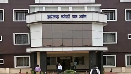 भर्ती परीक्षाओं में गड़बड़ी  के मामले में सीआईडी ने जेएसएससी दफ्तर में दस्तावेज खंगाले, सचिव से पूछताछ