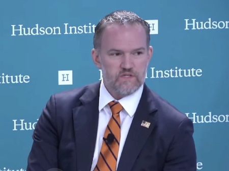 अमेरिका ने चीन के साथ व्यापार को बताया स्थिर, सुधार की जरूरत बताई