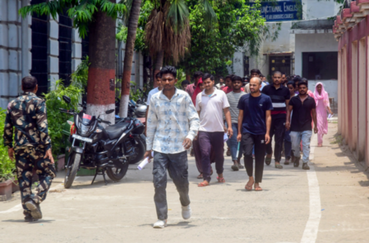 नीट-यूजी री-एग्जाम से पहले एनएमसी ने मेडिकल कॉलेजों को जारी की एडवाइजरी, छात्रों को छुट्टी नहीं देने को कहा