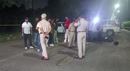 नरेला प्रॉपर्टी डीलर हत्या मामला: दिल्ली पुलिस ने मुठभेड़ के बाद हिमांशु भाऊ गैंग के तीन सदस्यों को किया गिरफ्तार