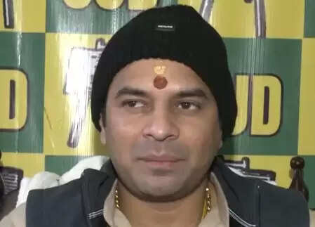 राहुल से ज्यादा काबिल हैं प्रियंका गांधी वाड्रा: तेजप्रताप यादव