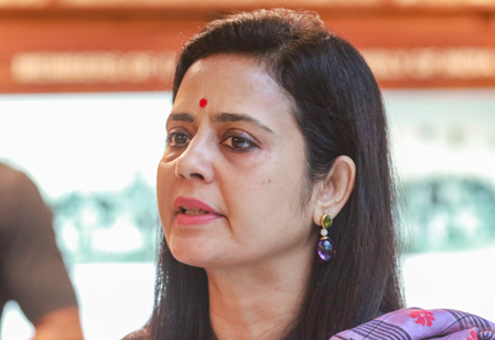 भड़काऊ भाषण मामले में महुआ मोइत्रा को कलकत्ता हाई कोर्ट से बड़ी राहत