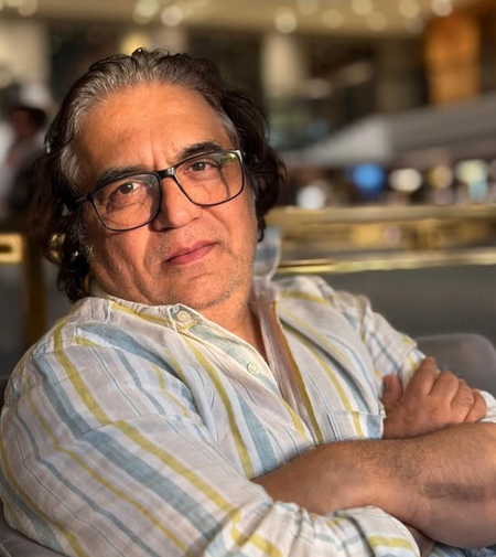 'समर ऑफ 77' में फिर साथ आए स्वानंद किरकिरे और सुधीर मिश्रा, इमरजेंसी दौर की कहानी को संगीत से करेंगे जीवंत