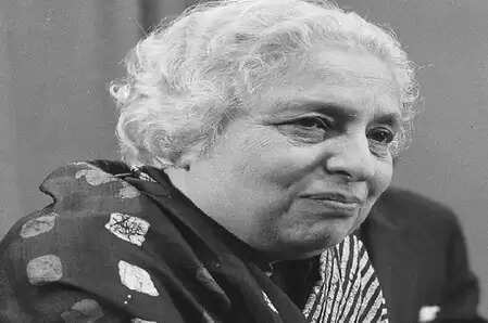 विजयलक्ष्मी पंडित: जवाहरलाल नेहरू की बहन ने स्वतंत्रता आंदोलन में निभाई थी अहम भूमिका