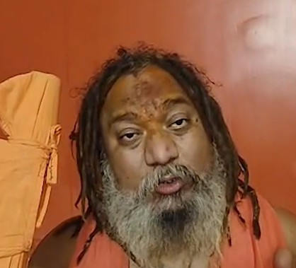 'खड़गे 24 घंटे में माफी मांगें, नहीं तो बुरा परिणाम भुगतना पड़ेगा', अयोध्या के साधु-संत