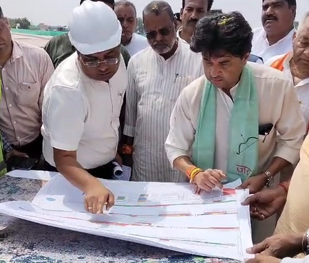 ग्वालियर के सपनों को मिल रही है नई उड़ान, यातायात का दबाव घटेगा : ज्योतिरादित्य सिंधिया