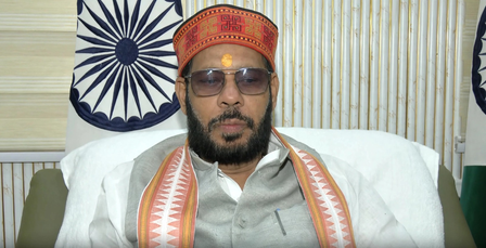 पिछली सरकारों में बिकती थीं नौकरियां, अब योग्यता के आधार पर हो रही भर्तियां: मनोज पांडे