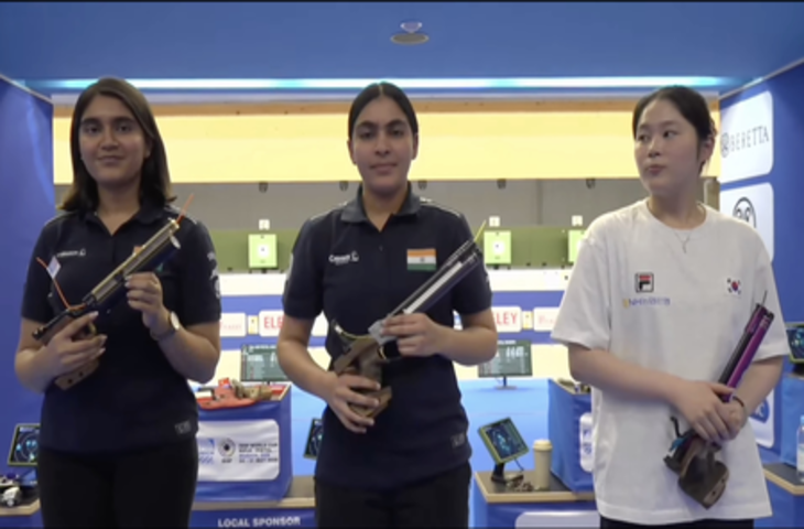 शूटिंग वर्ल्ड कप म्यूनिख: सुरुचि ने साधा गोल्ड पर निशाना, ईशा के नाम सिल्वर, टॉप पर पहुंचा भारत