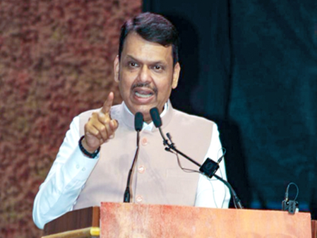 महाराष्ट्र सीएम ने 'हाउसिंग स्टॉक' के अधिकतम उपयोग के लिए नीति बनाने का आह्वान किया