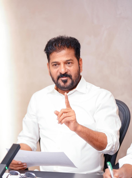 तेलंगाना के मुख्यमंत्री ने सिंचाई परियोजनाओं के लिए भूमि अधिग्रहण में तेजी लाने का आदेश दिया