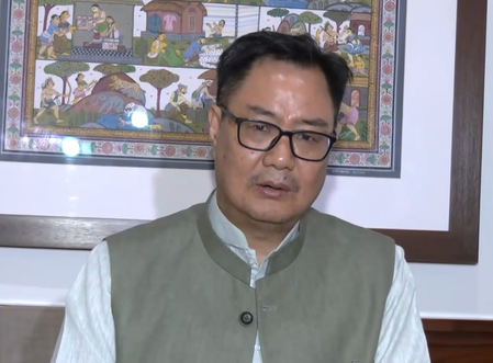 केंद्रीय संसदीय कार्य मंत्री किरेन रिजिजू ने 'पेपर लीक विरोधी बिल' पर विपक्षी नेताओं से संसद में चर्चा की अपील की