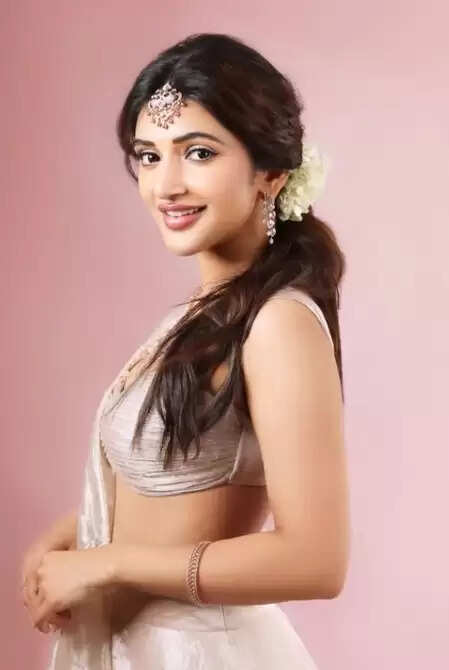 अभिनेत्री श्रीलीला ने एआई के दुरुपयोग पर जताई नाराजगी, सोशल मीडिया यूजर्स से की अपील