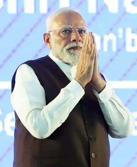 ગુજરાત: રક્તદાન શિબિર પીએમ મોદીના જન્મદિવસ પર 378 સ્થળોએ આયોજીત થયેલ છે