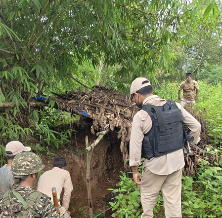 मणिपुर में सुरक्षा बलों की बड़ी कार्रवाई, 4 उग्रवादी और एक महिला ड्रग तस्कर गिरफ्तार