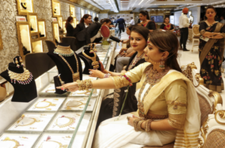अक्षय तृतीया पर हो सकती है 12,000 करोड़ रुपए के सोने की बिक्री : इंडस्ट्री