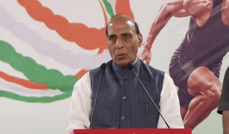 हमने पाकिस्तान में बैठे आतंकियों और उनके सरपरस्तों को नेस्तनाबूत कियाः राजनाथ सिंह