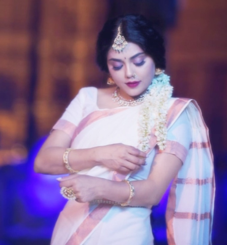 भगवान हर अच्छे आदमी को ऐसी चालाक औरतों से बचाए, कोमल रानी का सुनीता आहूजा पर पलटवार