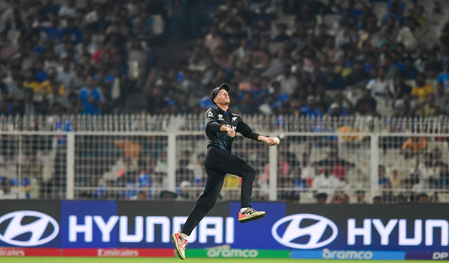 टी20 वर्ल्ड कप: खिताबी मुकाबले में उतरते ही मिचेल सेंटनर के नाम जुड़ा ये बड़ा रिकॉर्ड