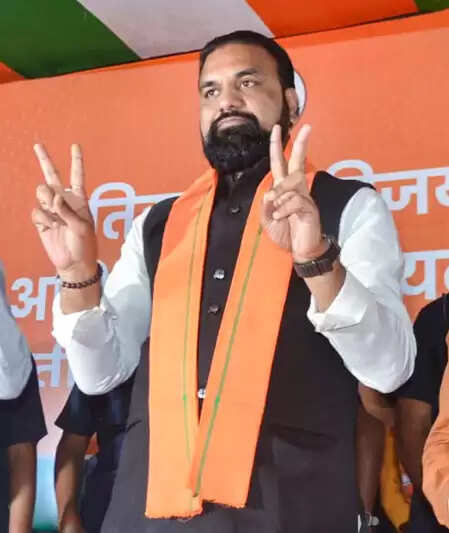 बिहार : सीएम नीतीश कुमार समेत तमाम नेताओं ने उपमुख्यमंत्री सम्राट चौधरी को जन्मदिन की बधाई दी