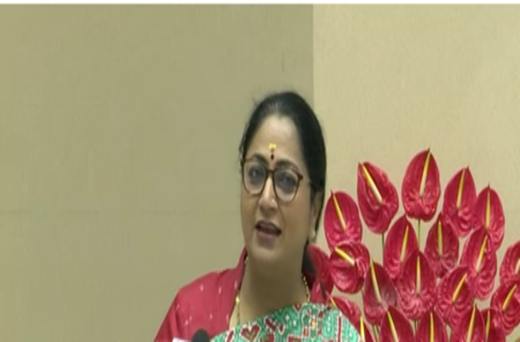 महिलाओं के संघर्ष और बलिदान को नमन; सीएम रेखा गुप्ता ने नारी शक्ति की ऊर्जा को सराहा