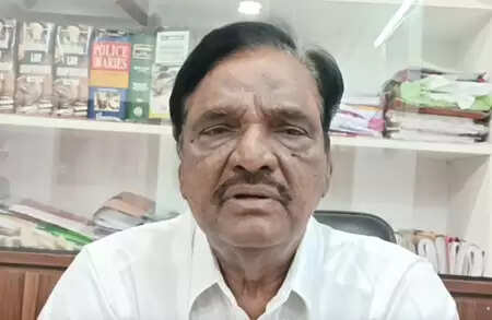 राहुल गांधी को नेता प्रतिपक्ष से हटाने की मांग, रामभद्राचार्य के बयान पर वी. गुरुनादम ने जताई आपत्ति