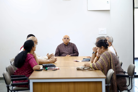 अहमदाबाद में पंडित दीनदयाल उपाध्याय पुस्तकालय पहुंचे सीएम भूपेंद्र पटेल, छात्रों की सुविधाओं का लिया जायजा