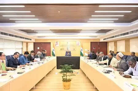 नई दिल्ली में राष्ट्रीय वन्यजीव बोर्ड की स्थायी समिति की 88वीं बैठक, केंद्रीय पर्यावरण मंत्री ने की अध्यक्षता