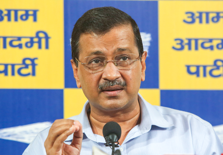 नीट परीक्षा पेपर लीक के पीछे 'राजनीतिक संरक्षण': अरविंद केजरीवाल