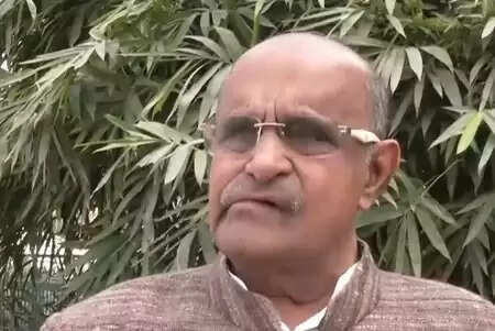 कुलदीप सेंगर की बेटी को पीड़िता के बारे में बयान देने से बचना चाहिए: केसी त्यागी