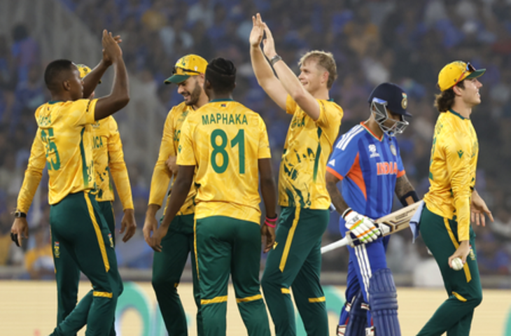 टी20 वर्ल्ड कप: साउथ अफ्रीका ने रोका भारत का विजय रथ, 'सुपर-8' मुकाबले में 76 रनों से हराया