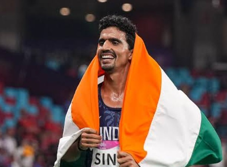 गुलवीर सिंह चार मिनट से कम समय में एक मील दौड़ने वाले पहले भारतीय बने