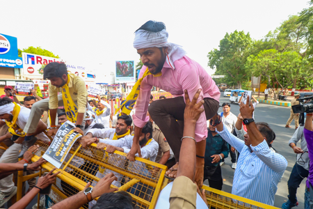 तमिलनाडु: कॉलेज छात्रों के राजनीतिक प्रदर्शनों में शामिल होने पर रोक वाला सर्कुलर वापस