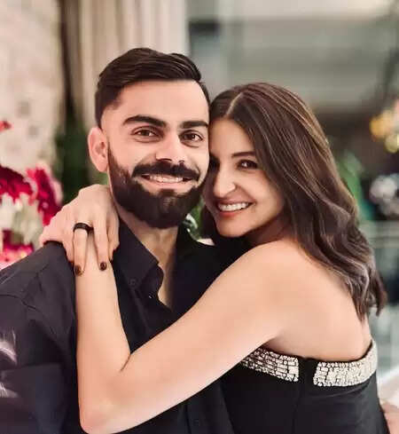 विराट कोहली ने दक्षिण अफ्रीका के खिलाफ जड़ा दूसरा शतक, अनुष्का शर्मा ने दिया रोमांटिक रिएक्शन