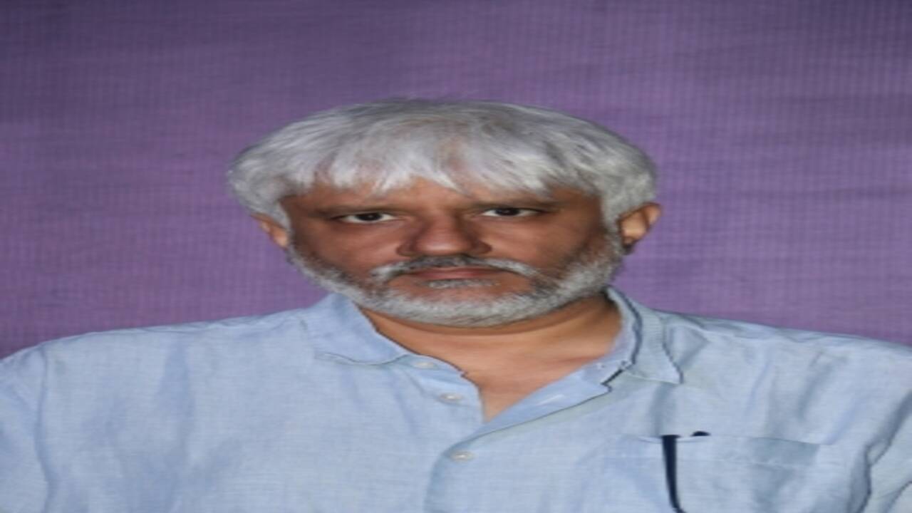 'हॉन्टेड 3डी' के डायरेक्टर विक्रम भट्ट ने बताए अपने शौक, कहा- 'साइंस, टेक्नोलॉजी और फॉर्मूला 1 रेसिंग में दिलचस्पी'