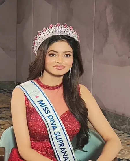 मिस दीवा सुपरनेशनल 2025 का ताज जीतने पर बोलीं अवनि गुप्ता, 'सपने मरते नहीं, बल्कि सही समय का इंतजार करते हैं'