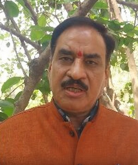 वाराणसी गंगा इफ्तार विवाद पर भड़के विनोद बंसल, कहा- हिंदू आस्था पर हमला बर्दाश्त नहीं