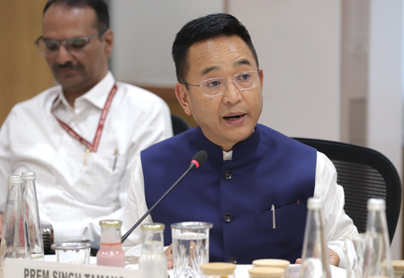 सिक्किम सरकार संरक्षित क्षेत्रों में दोपहिया वाहनों पर प्रतिबंध लगाने पर कर रही विचार