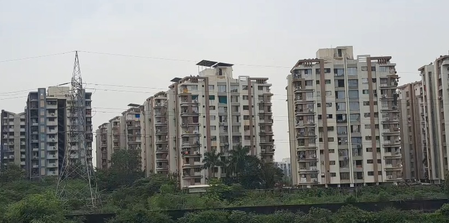 सूरत में घर खरीदना होगा महंगा, 15 जुलाई से फ्लैट्स के दामों में 5-10 प्रतिशत बढ़ोतरी की तैयारी