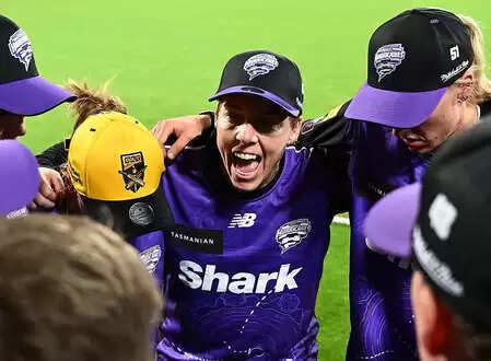 डब्ल्यूबीबीएल: पर्थ स्कॉर्चर्स को 8 विकेट से रौंदकर हरिकेंस ने जीता पहला खिताब