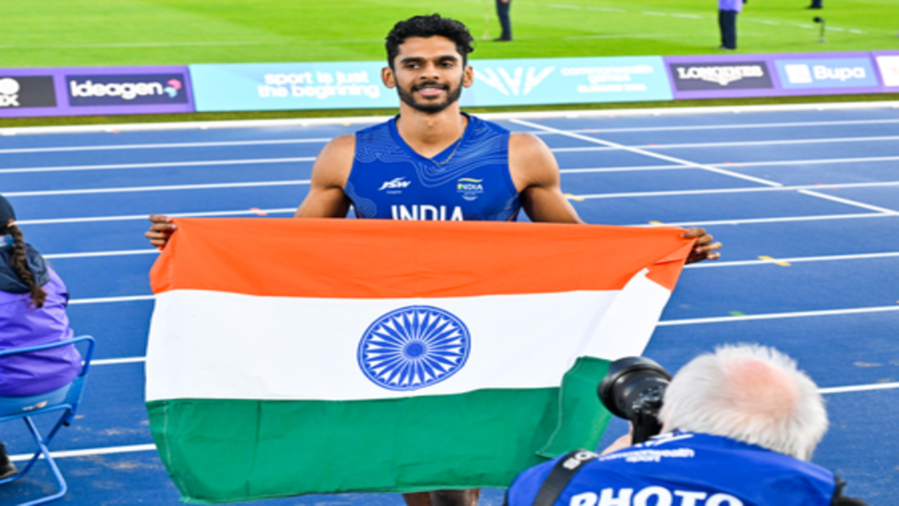 'आपका ऐतिहासिक प्रदर्शन पैरा एथलेटिक्स के लिए बड़ी उपलब्धि', राष्ट्रपति ने दी दिलीप-बासिल और श्रीशंकर को बधाई