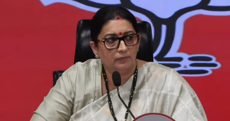 कांग्रेस क्यों चाहती है मृत और डुप्लीकेट वोटरों के नाम रिस्टोर हों?: स्मृति ईरानी